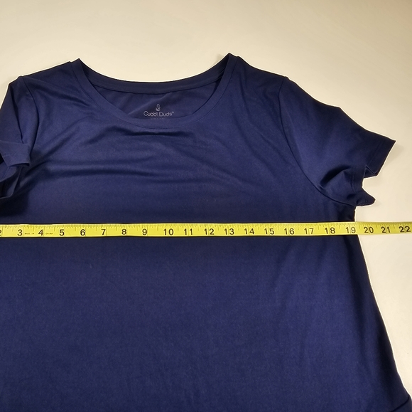 NWOT Cuddl Duds Flexwear Short Sleeve Layered Hem Tee Navy Size Medium M - Picture 5 of 7